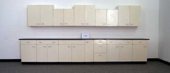 15' Base x 14' Wall Lab St. Charles Cabinets