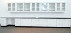 19' Hamilton Cabinets w/ 16' Cupboards