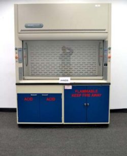 6' Labconco Laboratory Fume Hood w/ Flammable Storage Cabinets (H409)