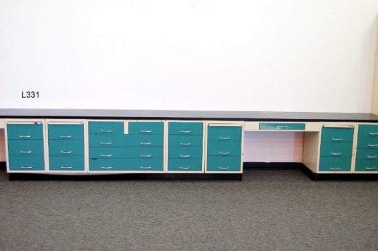 20′ Laboratory Cabinets w/ Desk Areas - Image 5