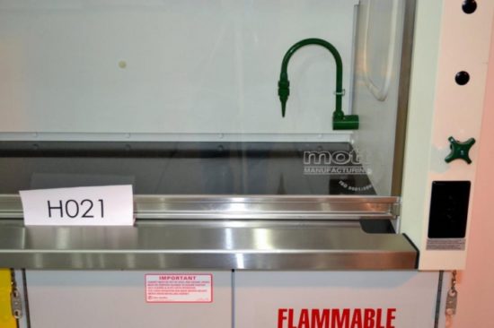 5' Mott Fume Hood - Image 12