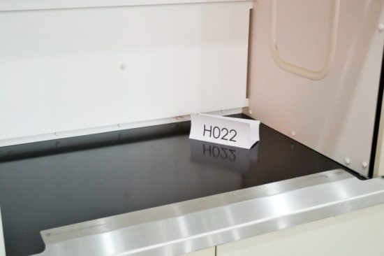 4' Mott Fume Hood - Image 8