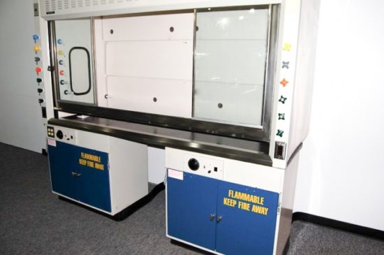 8′ Hamilton Scientific SafeAire w/ Flammable Storage - Image 10
