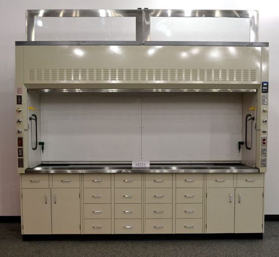 10' Mott Fume Hood - Image 6
