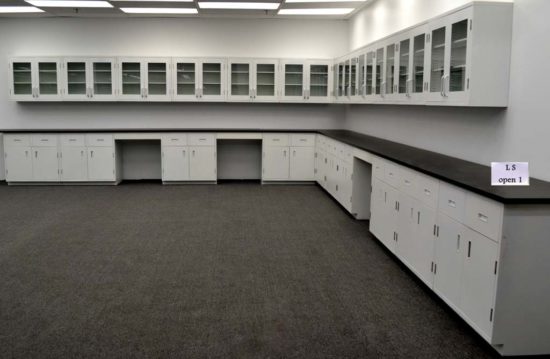 39' Laboratory Cabinets w/ 36' Wall Units - Image 4