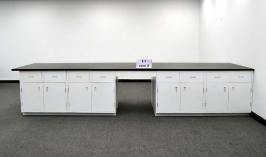 29' Laboratory Island - Image 7