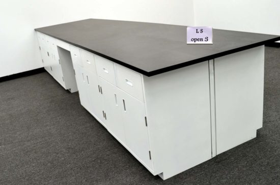 29' Laboratory Island - Image 2