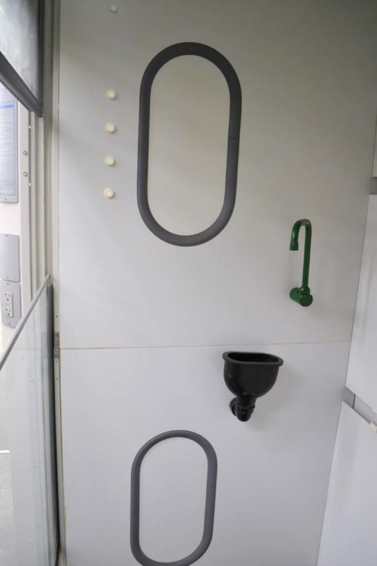 6' Labconco Walk-In Fume Hood - Image 8