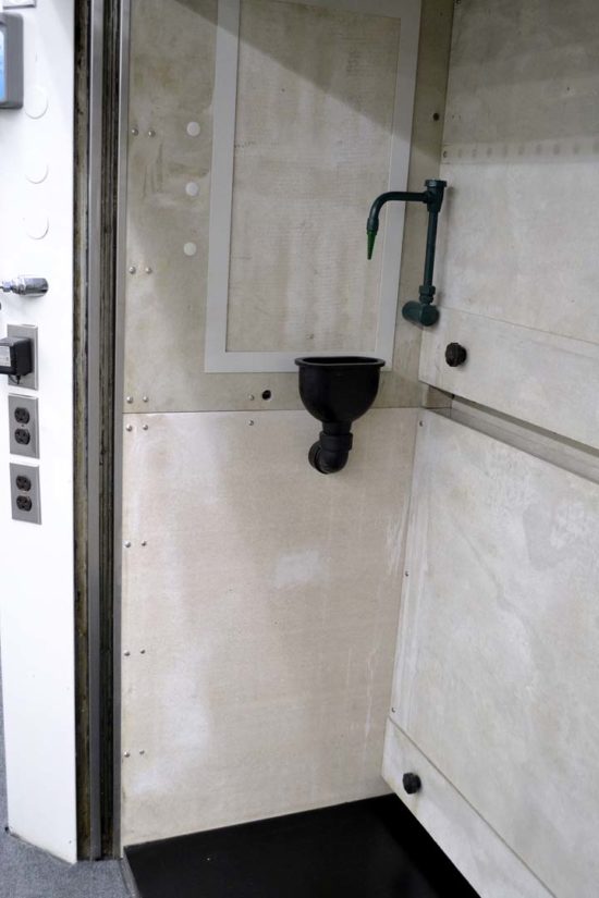 5' Walk-In Fume Hood - Image 17