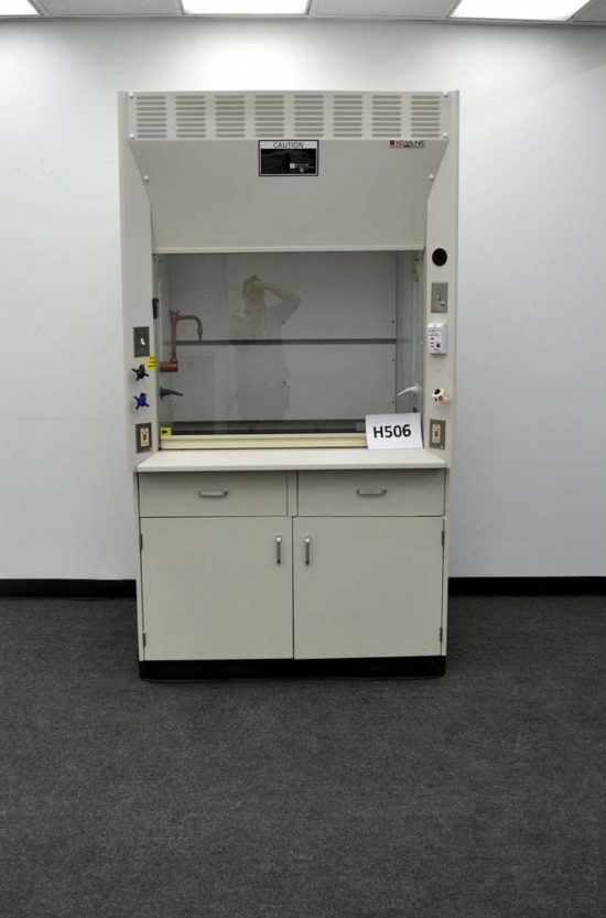 4' Kewaunee Chemical Laboratory Fume Hood (H506)